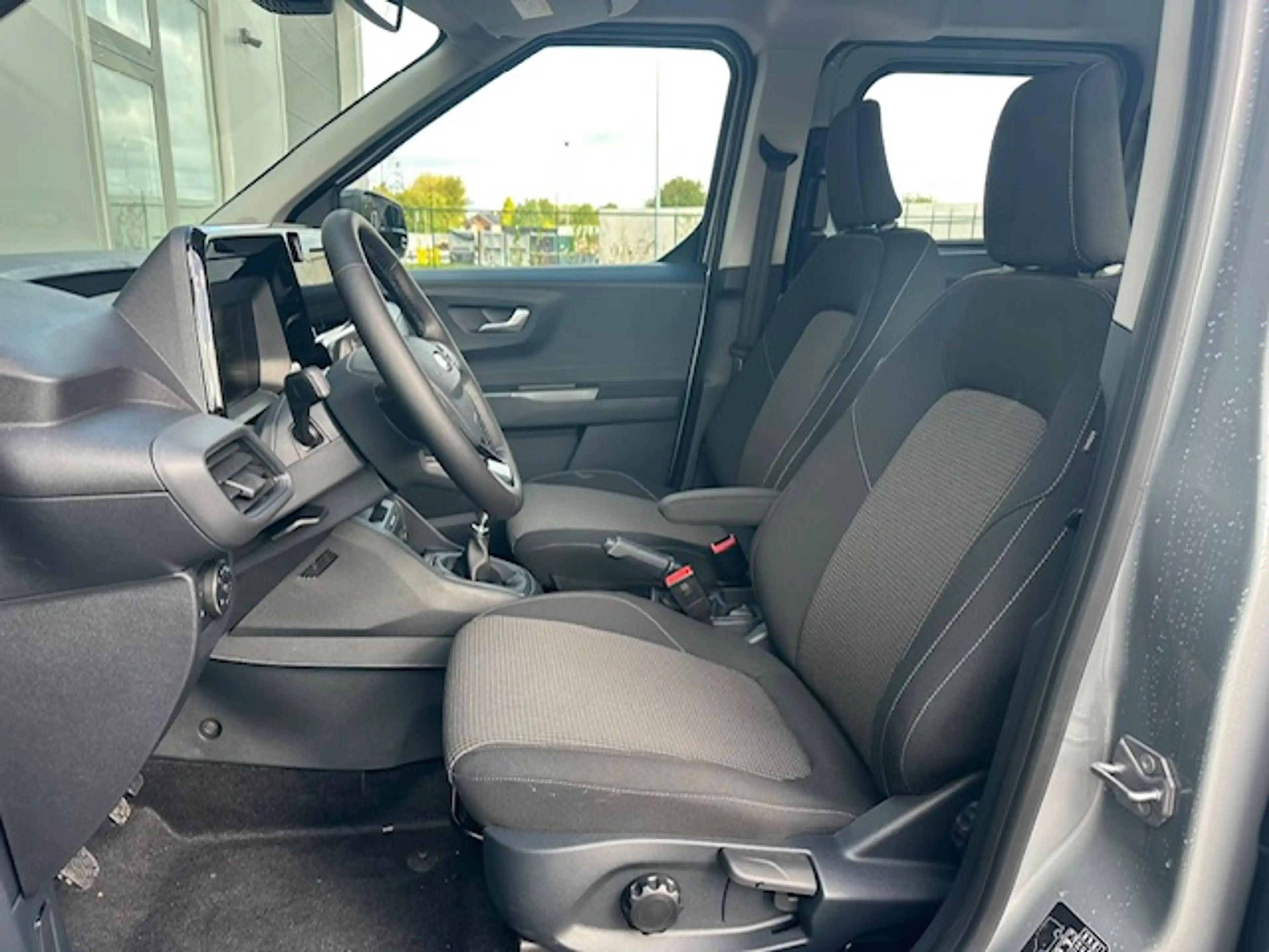 Ford Tourneo Courier cruise controle/parkeersensoren/airco/apple carplay — photo 11