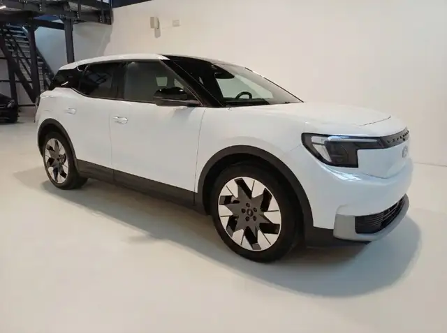 Ford Explorer Explorer-E Extended Range 286 CV Explorer Premium