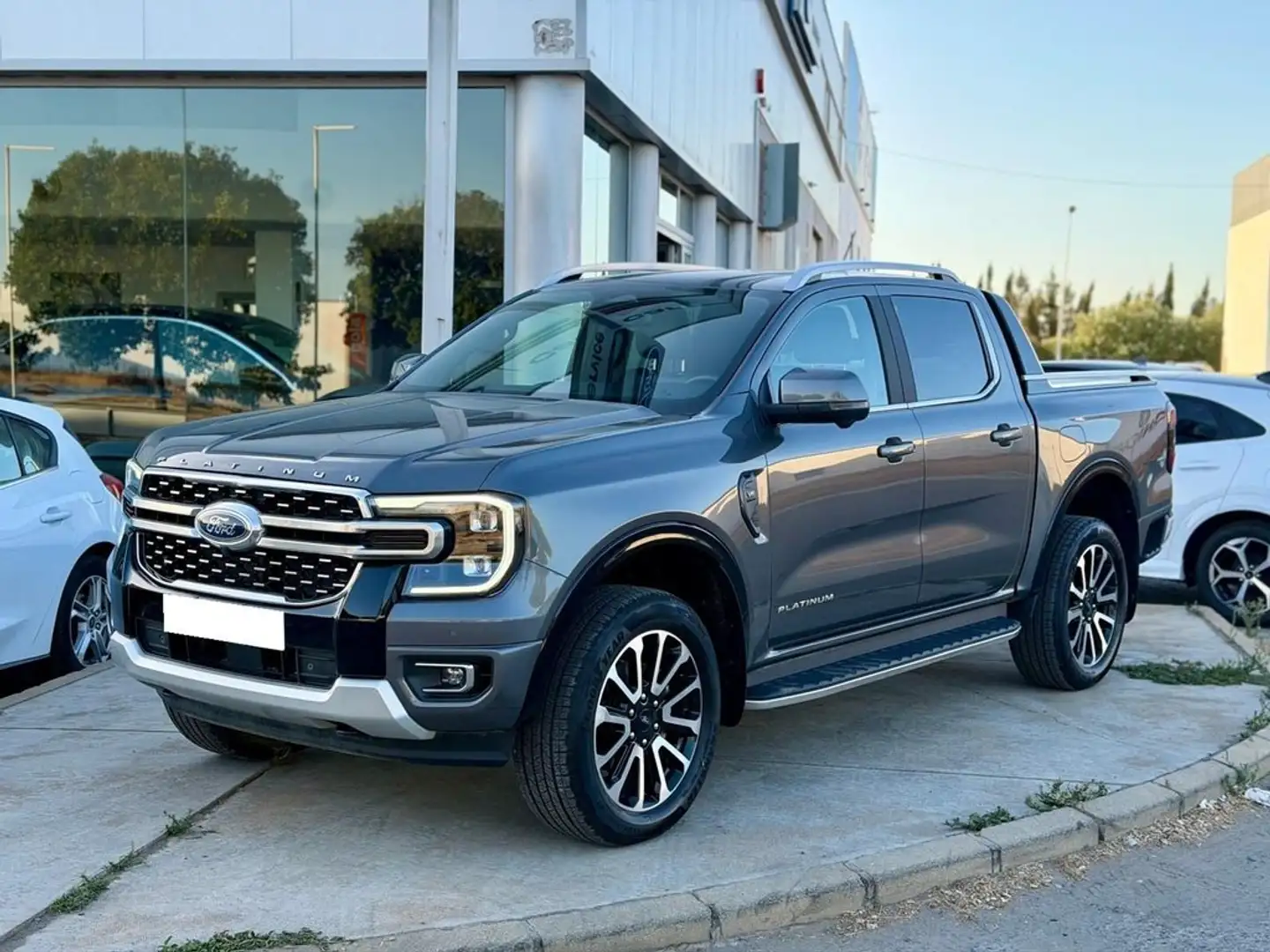 Ford Ranger Doble Cabina 3.0EcoBlue V6 S&S Platinum Aut Burdeos - 1