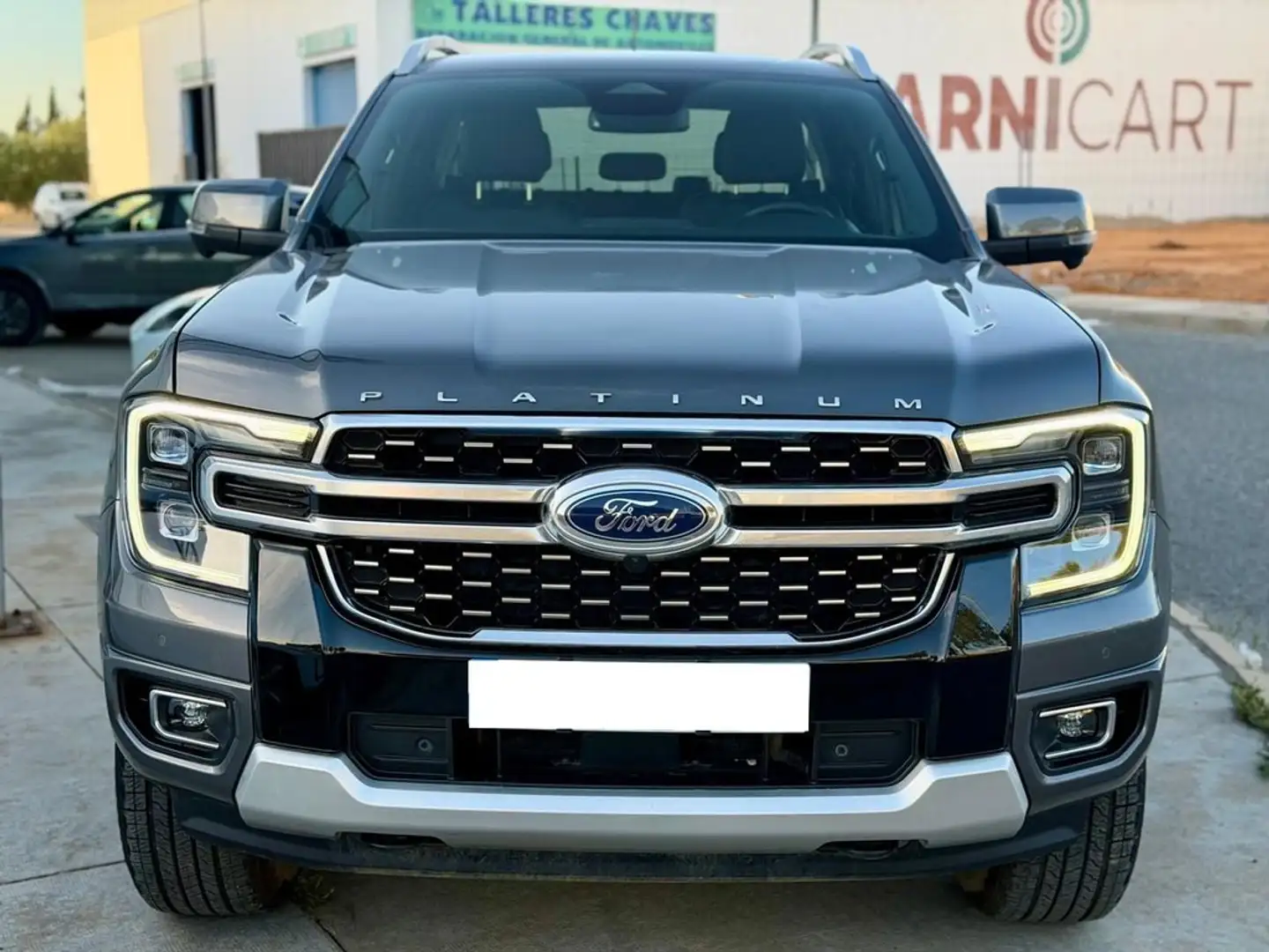 Ford Ranger Doble Cabina 3.0EcoBlue V6 S&S Platinum Aut Burdeos - 2