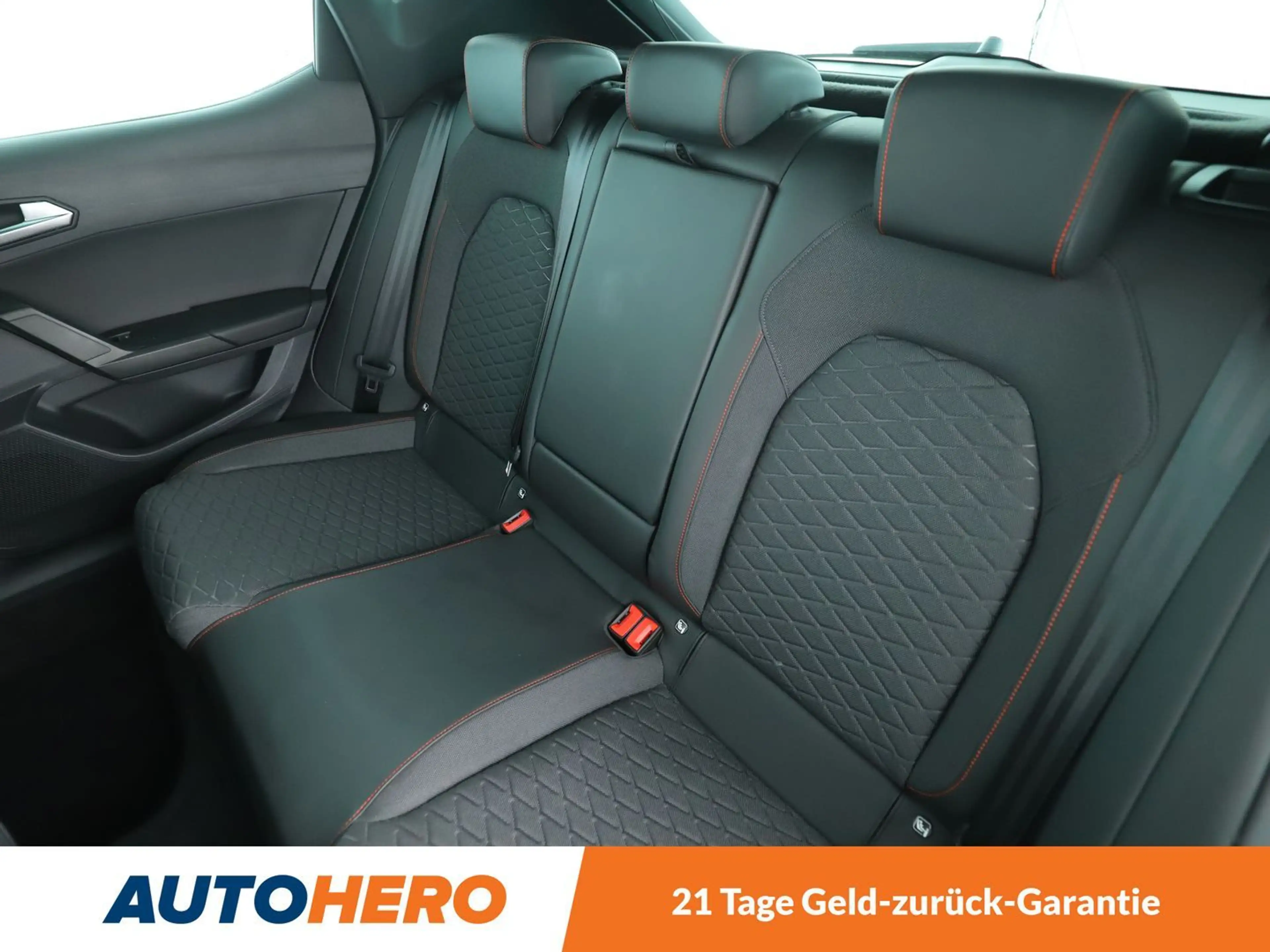 SEAT Leon e-Hybrid 1.4 TSI e-HYBRID FR Aut.*NAVI*LED*ACC*PLA* — photo 14