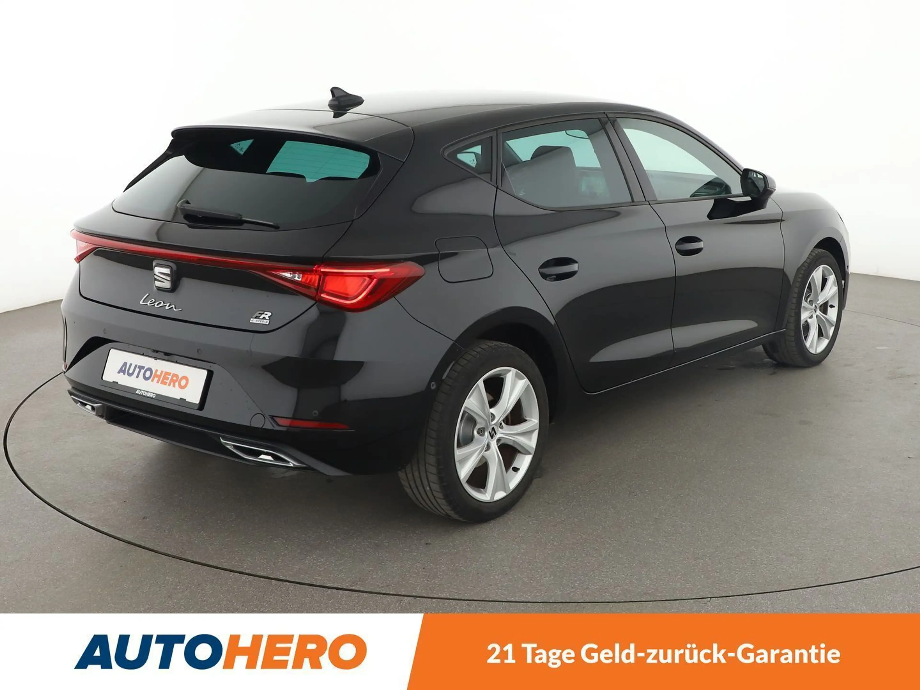 SEAT Leon e-Hybrid 1.4 TSI e-HYBRID FR Aut.*NAVI*LED*ACC*PLA* — photo 6