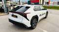 Toyota bZ4X Allrad Elektro 71,4kWh Aut. Белый - thumbnail 2