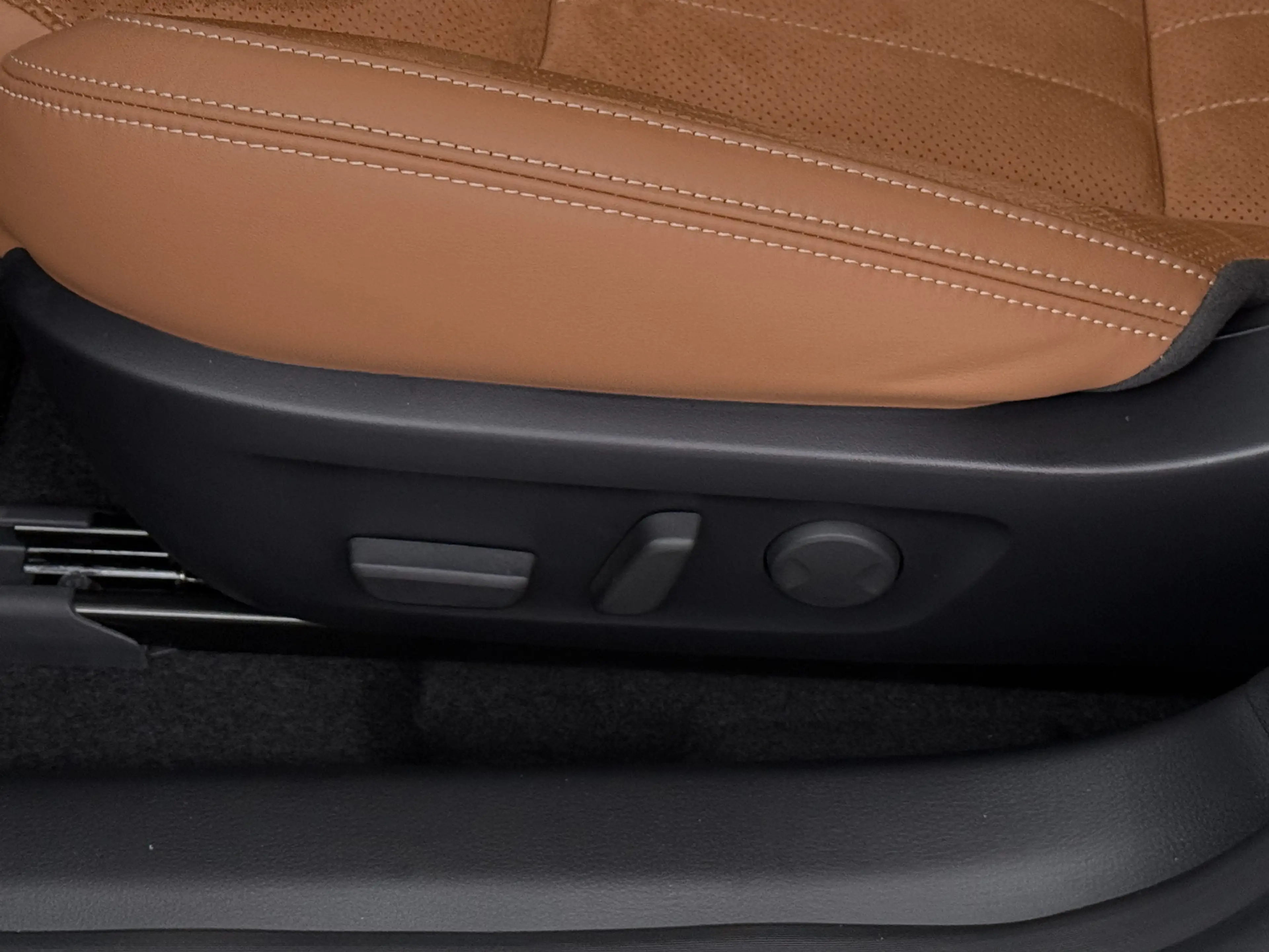 Mazda 6e Takumi Plus Long Range 80 kWh Direct leverbaar | W — photo 5