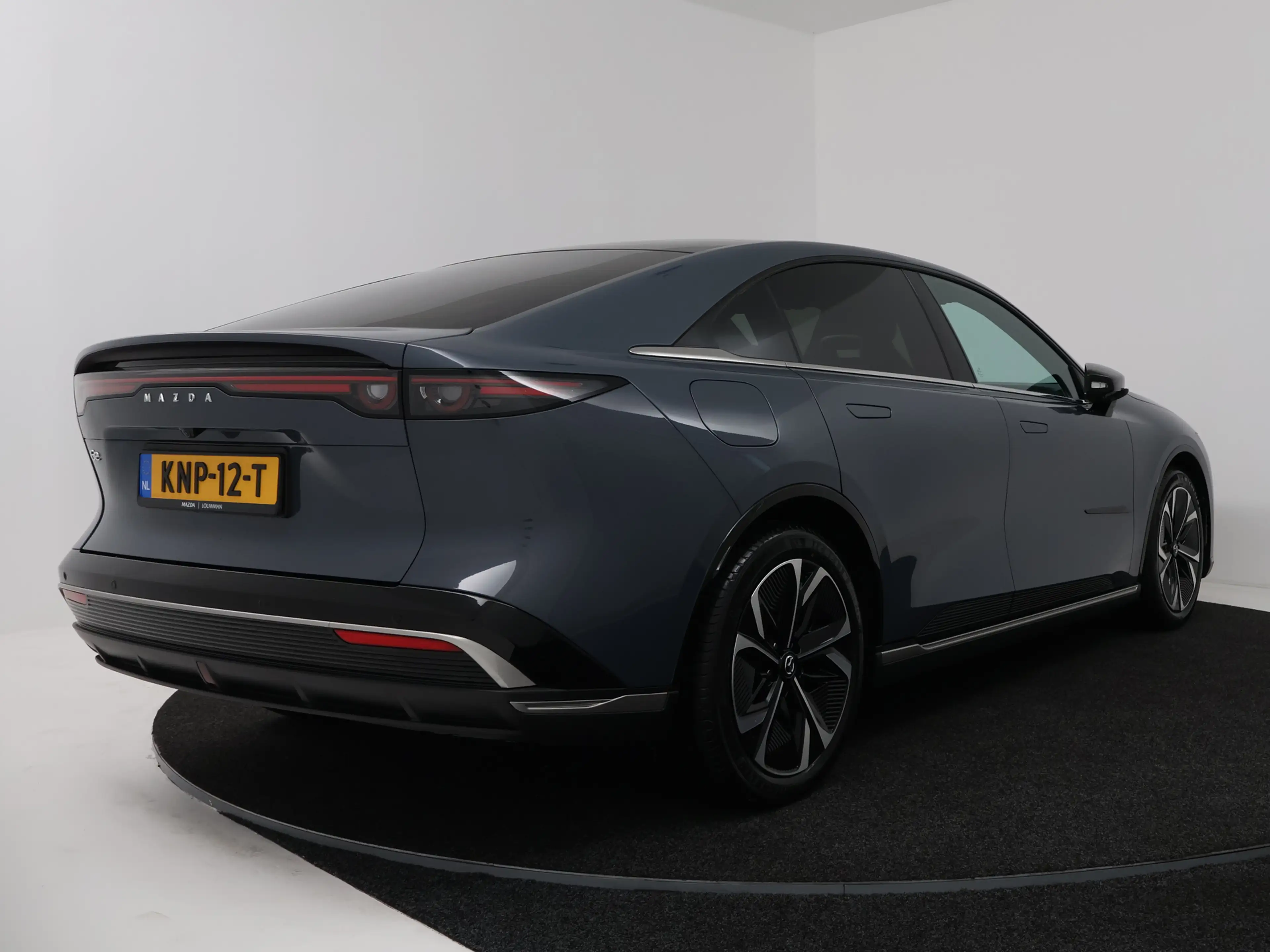 Mazda 6e Takumi Plus Long Range 80 kWh Direct leverbaar | W — photo 2
