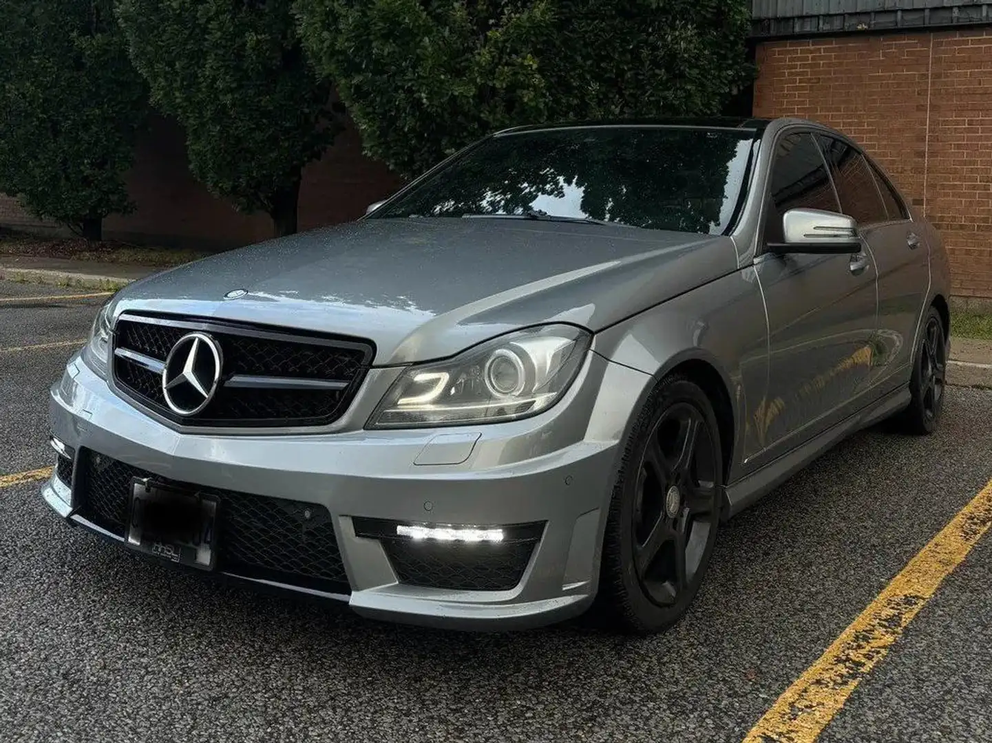 Mercedes-Benz C 250 C 250 AMG Edition Coupe Sport  7G-TRONIC Silver - 1