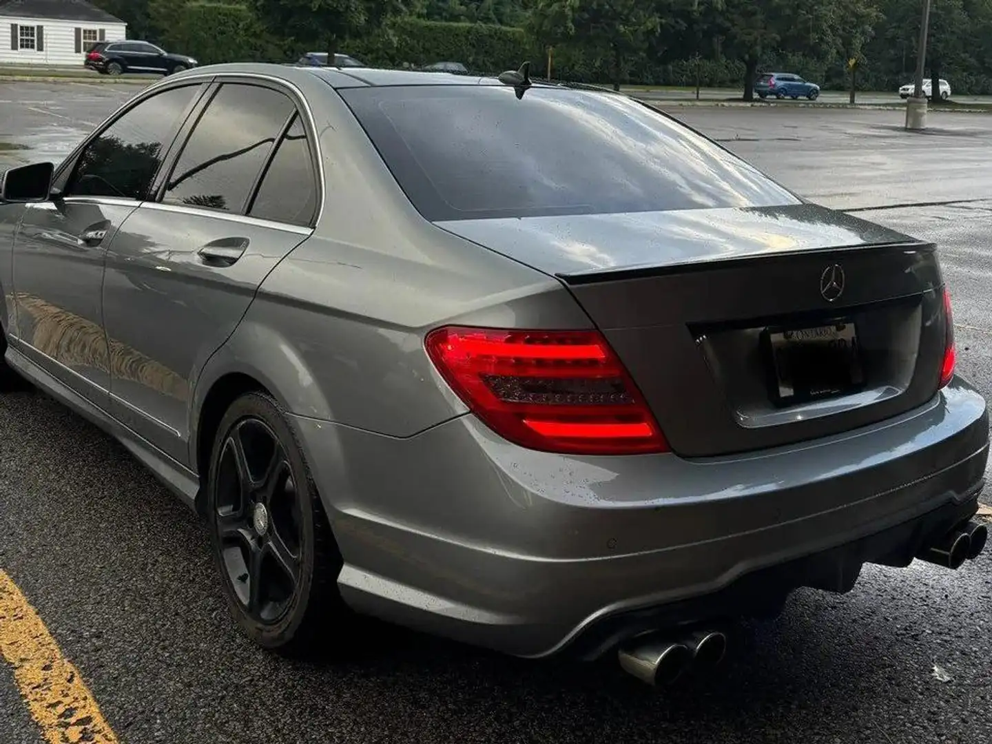 Mercedes-Benz C 250 C 250 AMG Edition Coupe Sport  7G-TRONIC Silver - 2