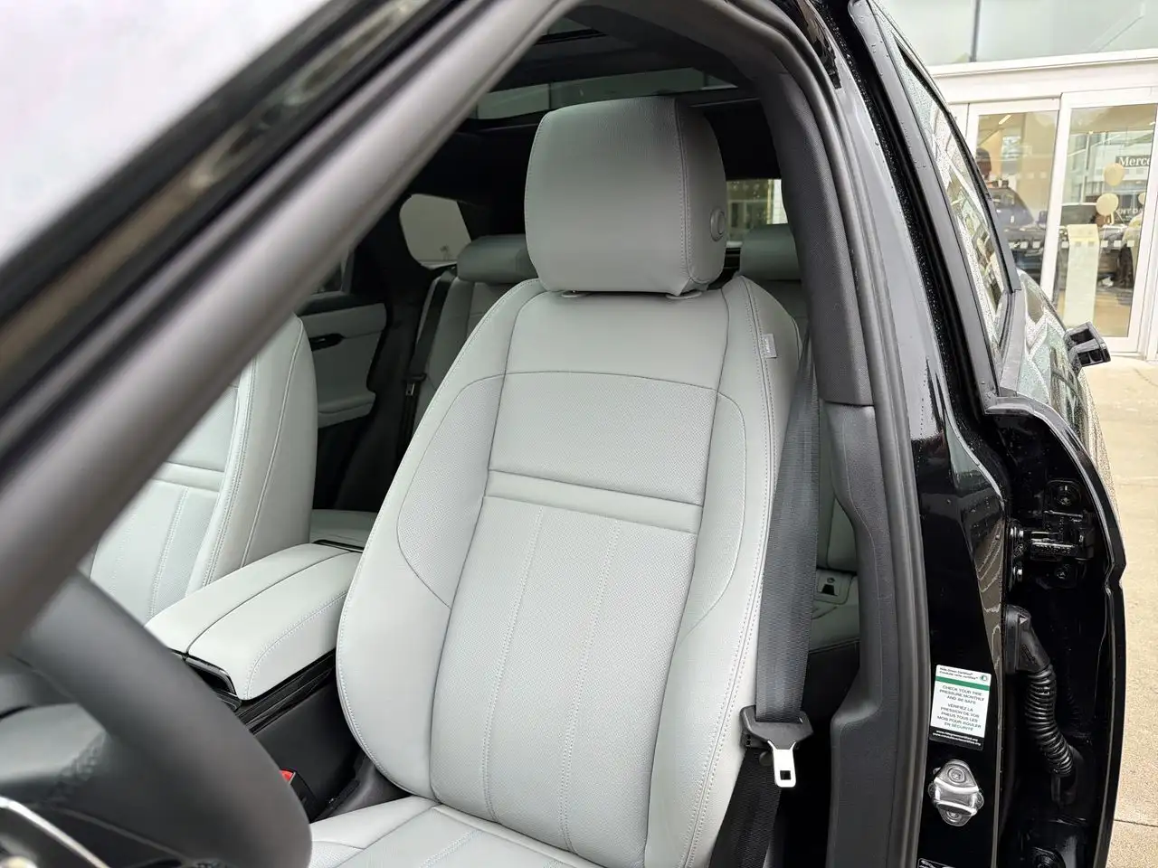 Land Rover Range Rover Evoque снимка Land Rover Range Rover Evoque