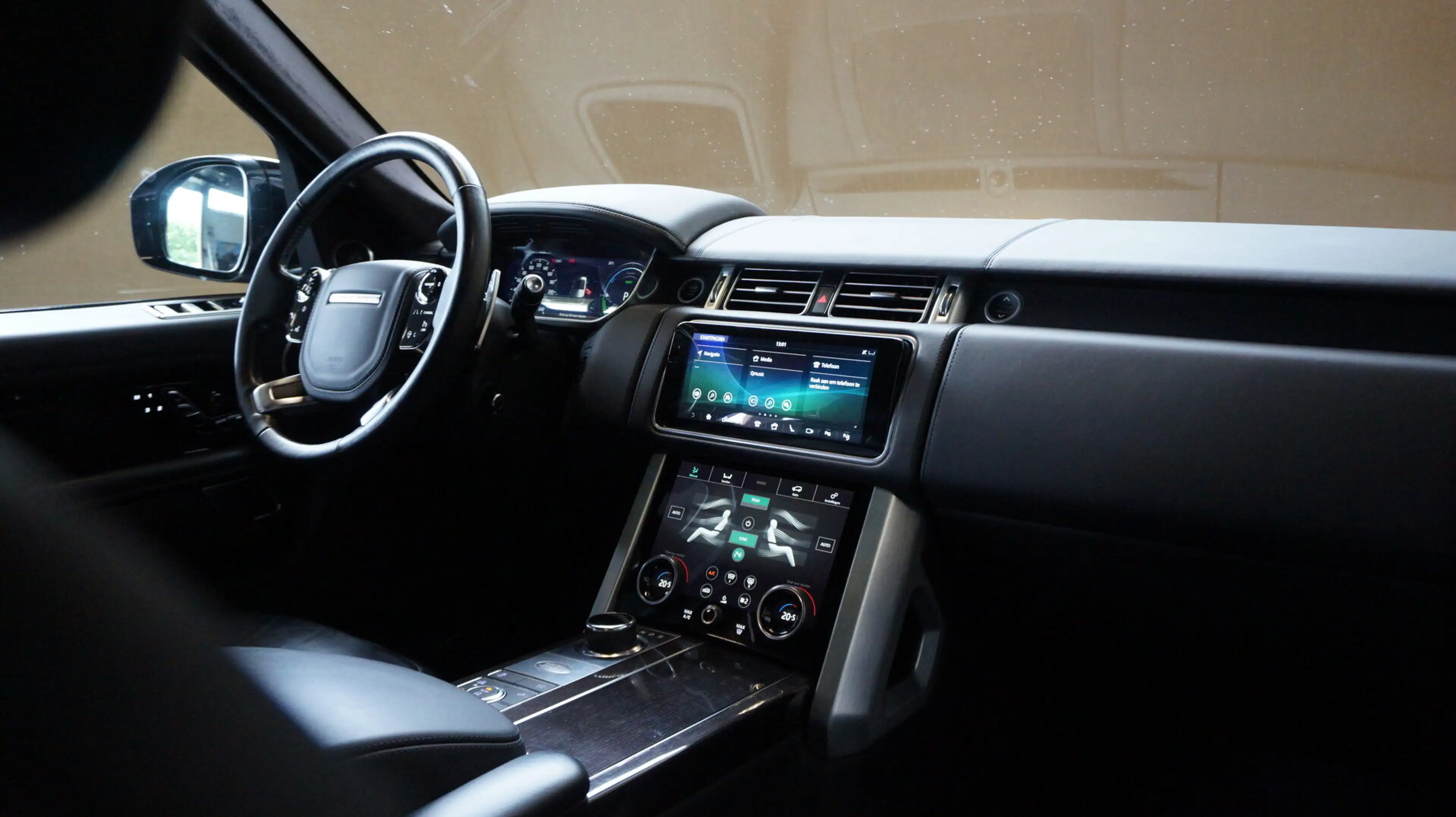 Land Rover Range Rover 2.0 P400e Autobiography | HUD | PANO — photo 7