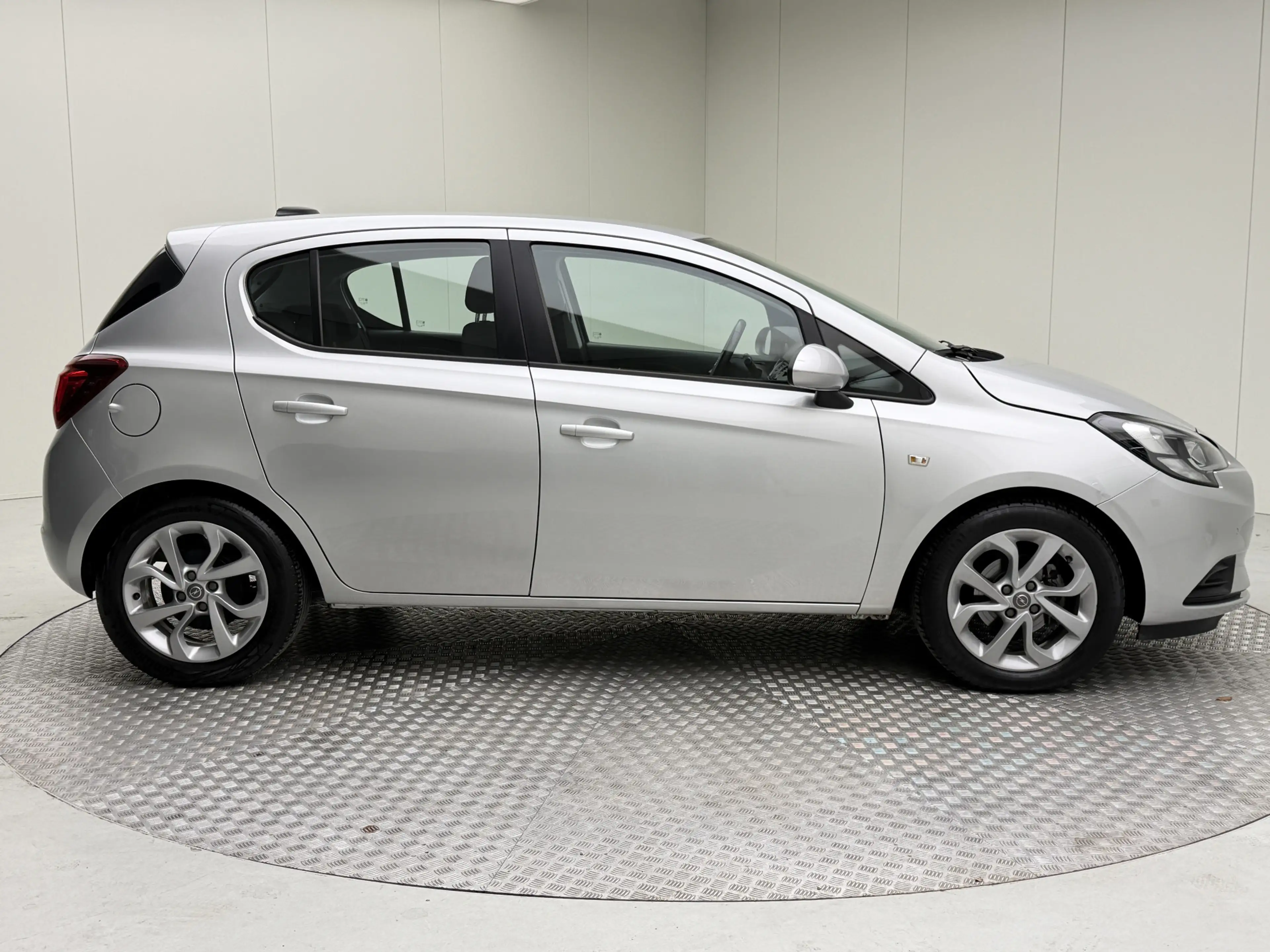 Opel Corsa 1.4 Online Edition | Automaat | Trekhaak | Airco | — photo 6