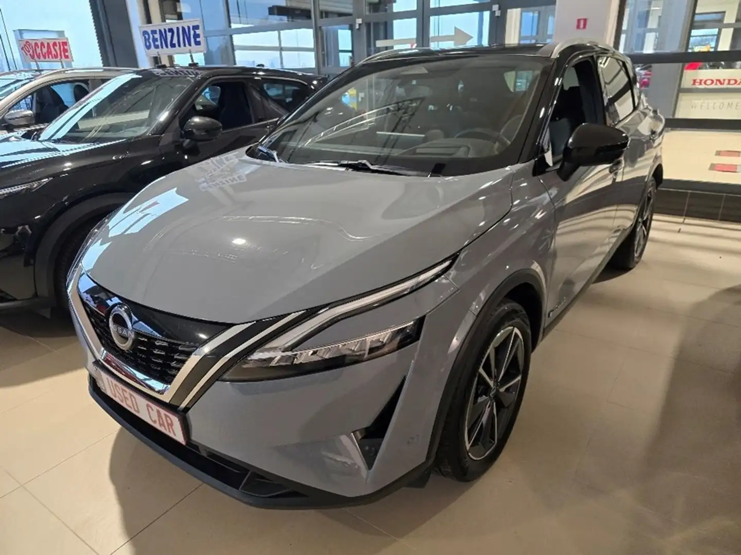 Nissan Qashqai Tekna 1.5 E-Power ** FULL OPTIE Grijs - 1