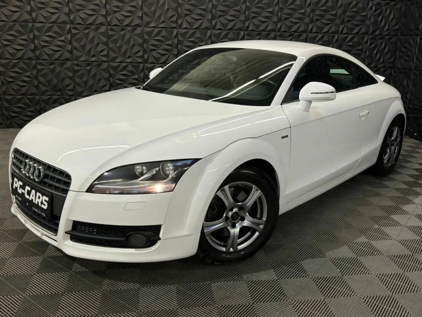 Audi TT 1.8 TFSI Coupe Weiß - 2