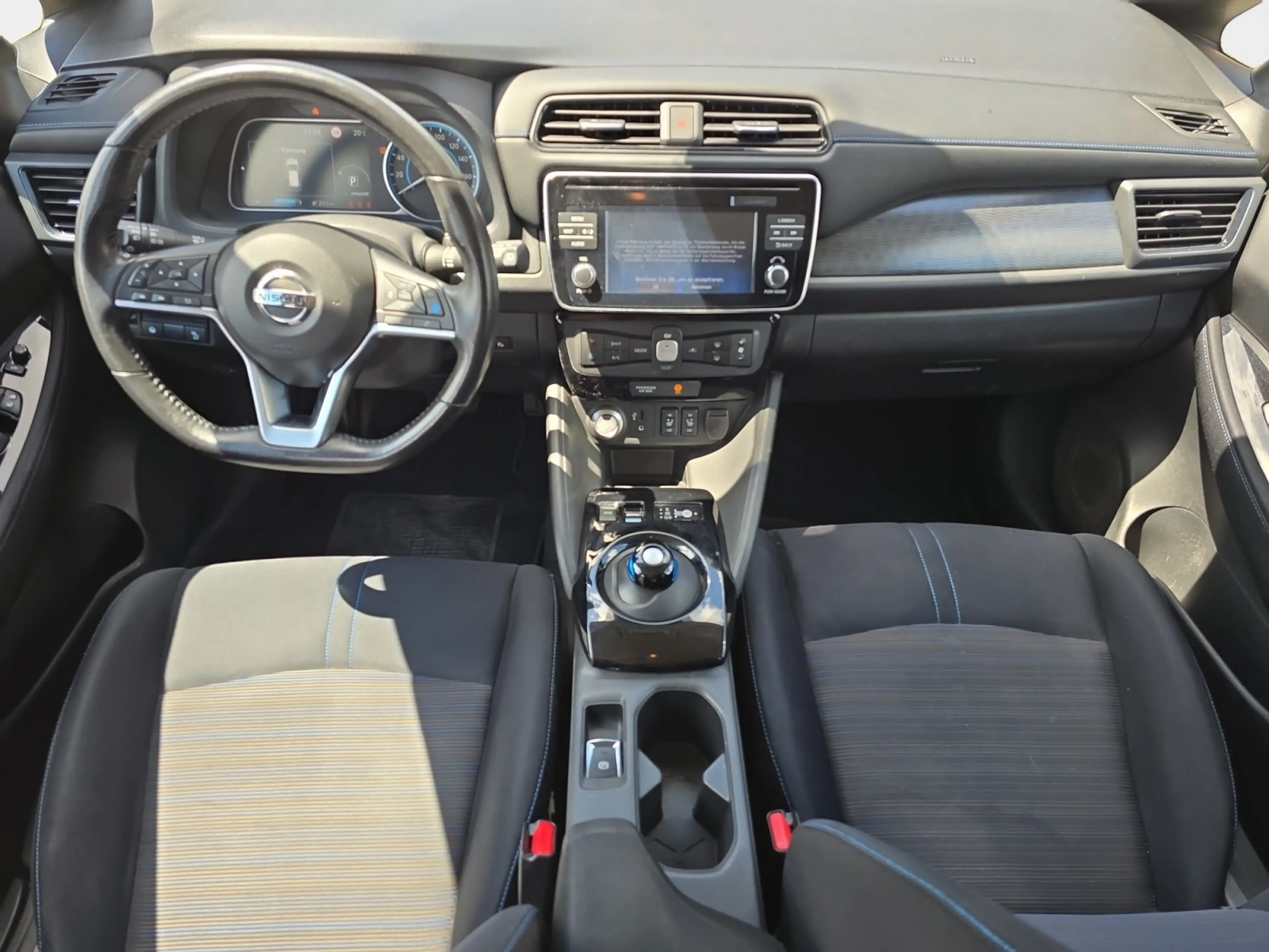 Nissan Leaf 2.Zero Edition — photo 11