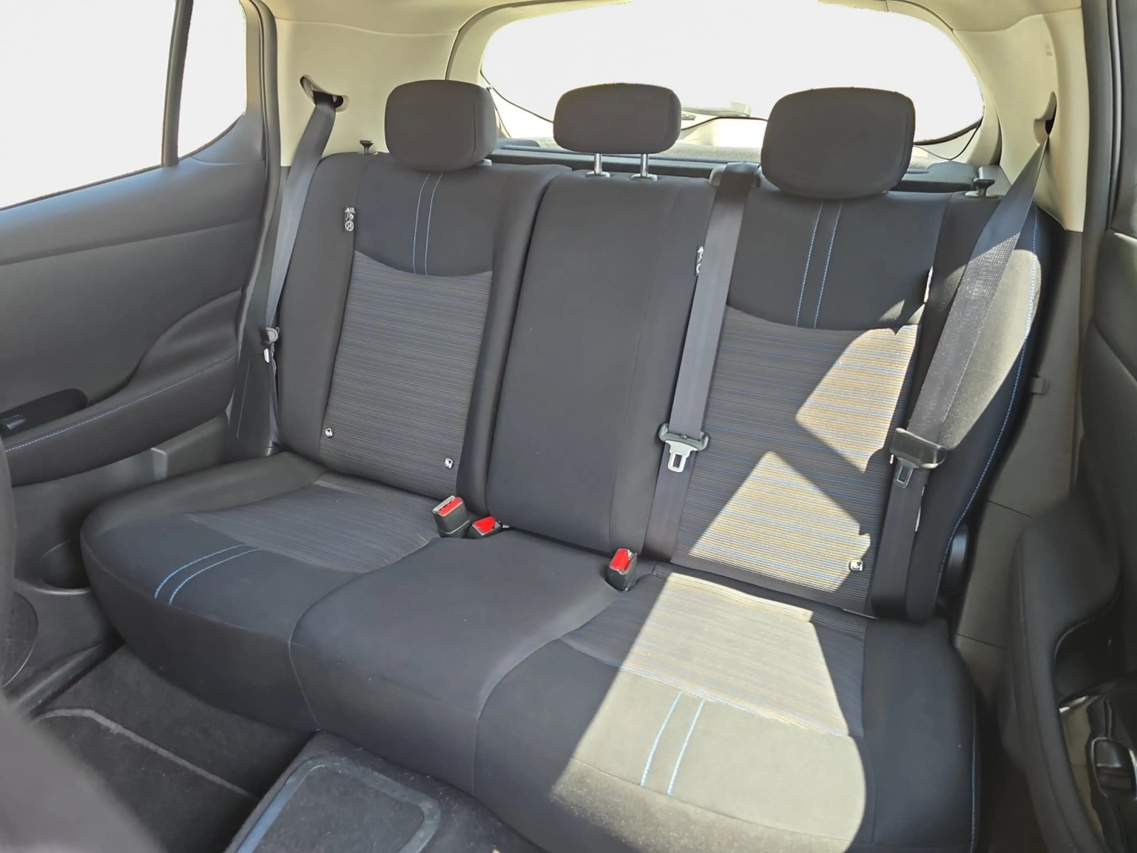 Nissan Leaf 2.Zero Edition — photo 14
