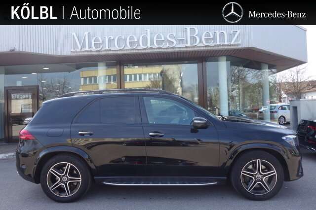 2025 Mercedes Benz GLE 300