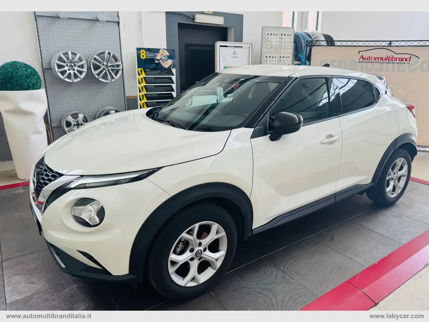 Nissan Juke 1.0 DIG-T 114 CV N-Connecta Blanco - 1
