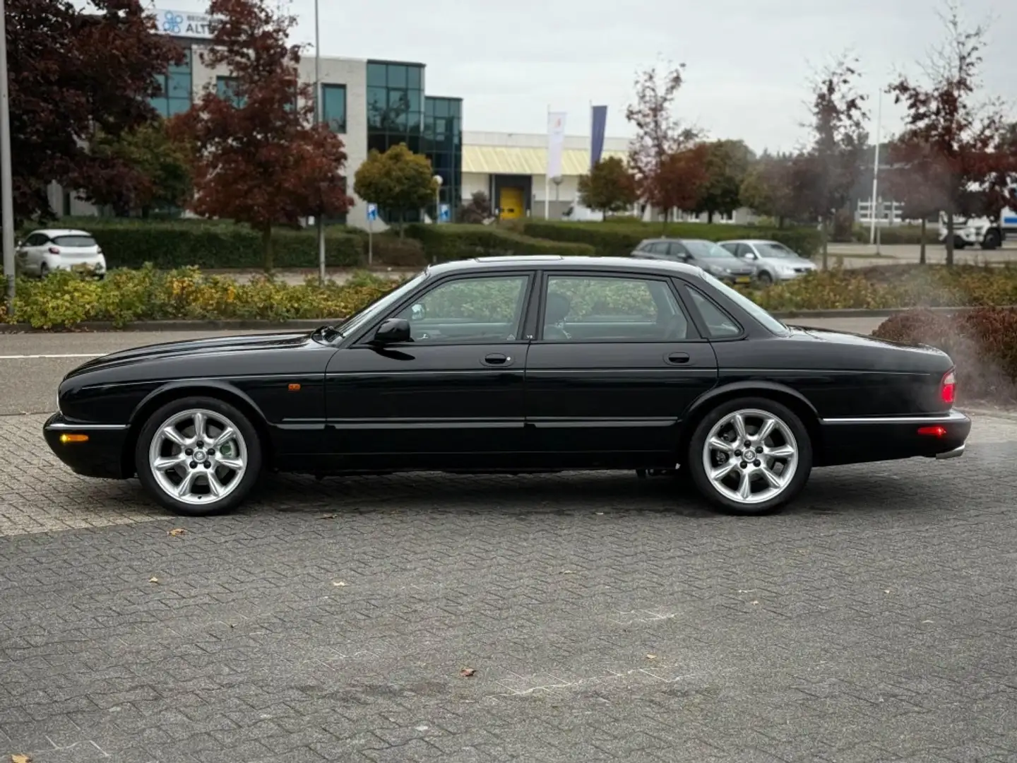 Jaguar XJR 4.0 SUPERCHARGE 363PK ZEER MOOI VEEL DOCUMENTATIE Noir - 2