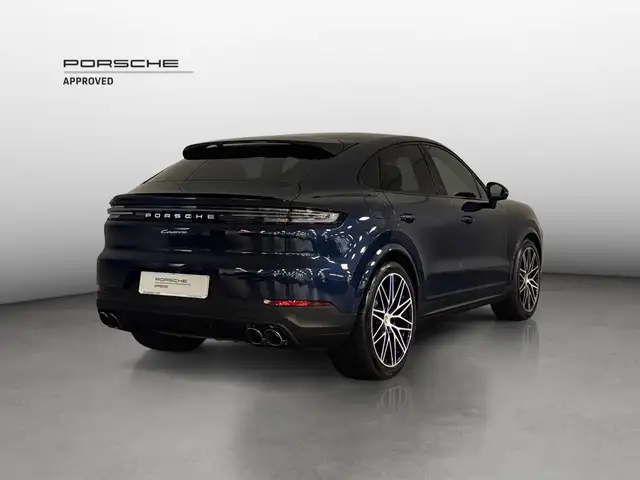 Porsche Cayenne view 5