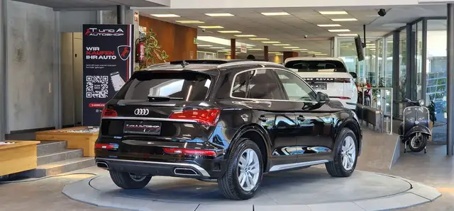 Audi Q5 view 7