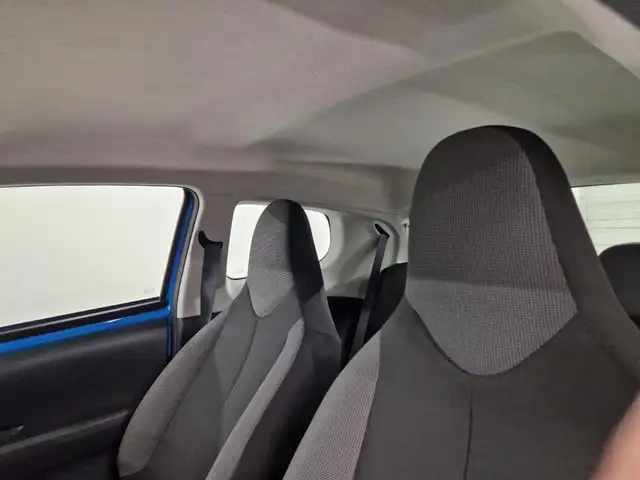 Peugeot 108 view 17