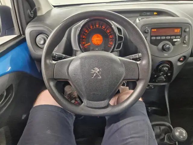 Peugeot 108 view 14