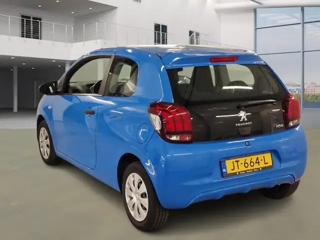 Peugeot 108 view 4