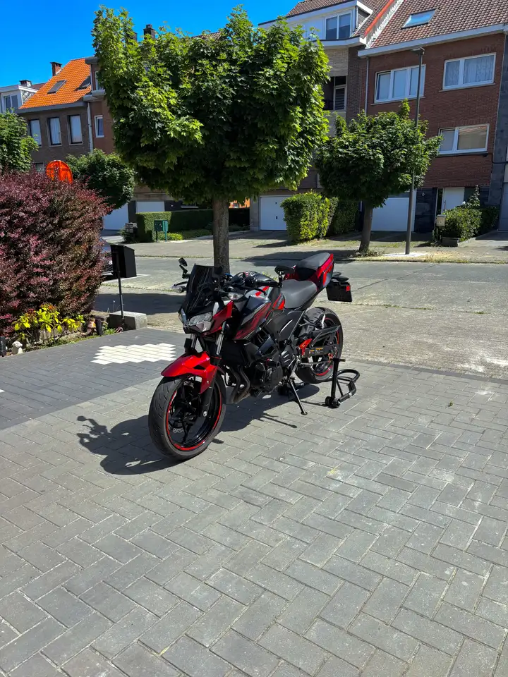 Kawasaki Z 400