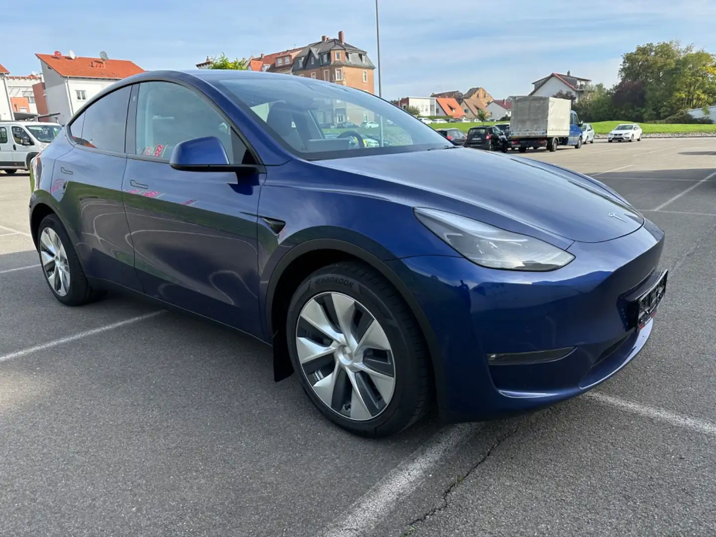Tesla Model Y Long Range AWD Modrá - 1