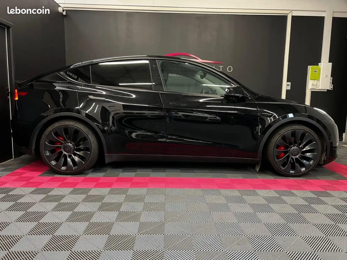 Tesla Model Y Performance Dual Motor AWD 533CV SOH 92 % Noir - 2