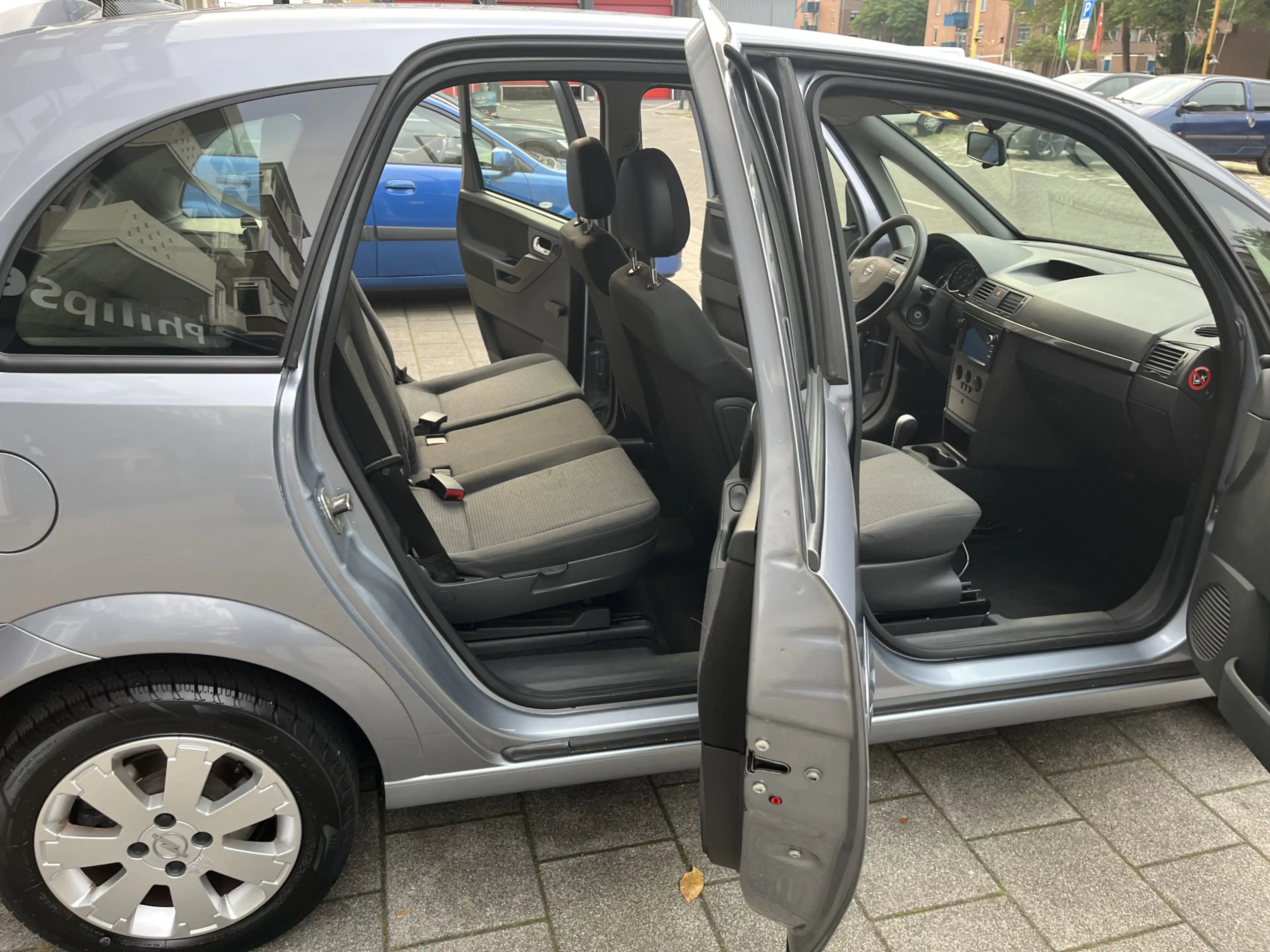 Opel Meriva 1.6-16V Temptation Automaat — photo 8