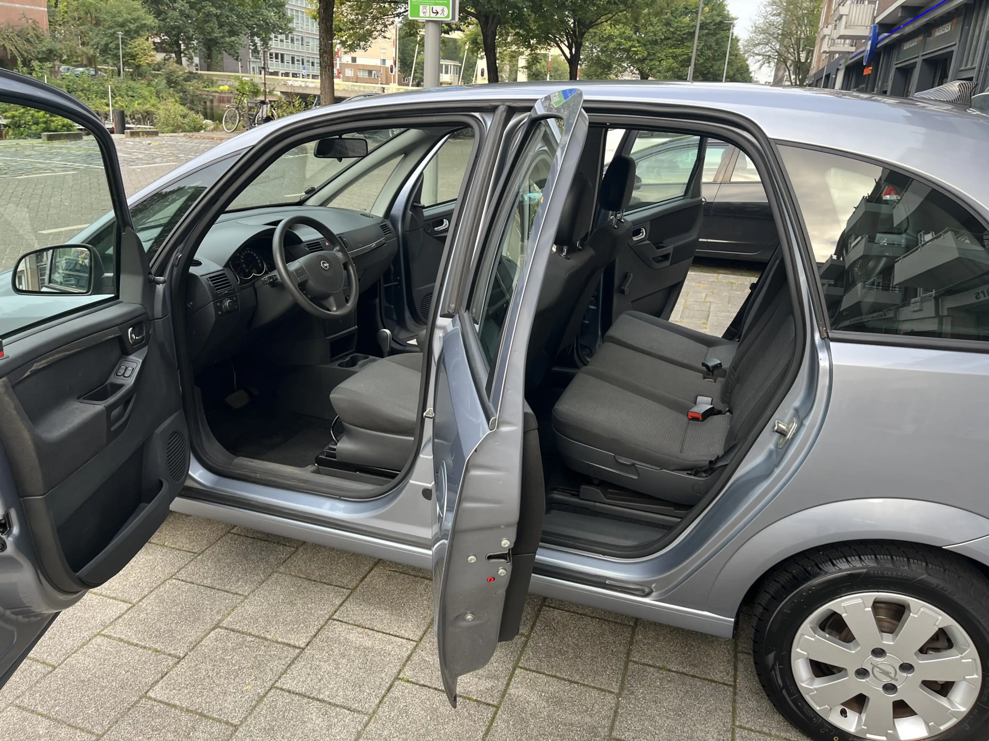 Opel Meriva 1.6-16V Temptation Automaat — photo 6