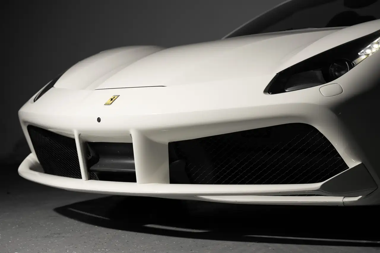 Ferrari 488 снимка Ferrari 488