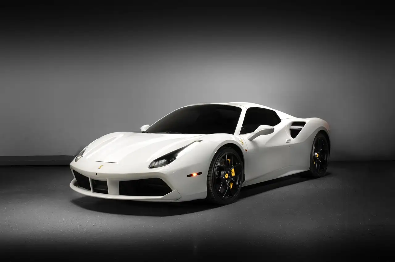 Ferrari 488 снимка Ferrari 488