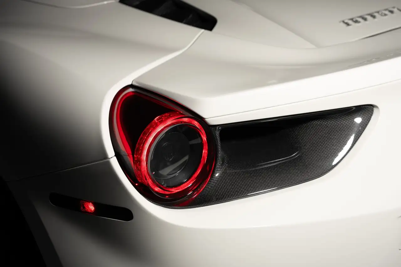 Ferrari 488 снимка Ferrari 488
