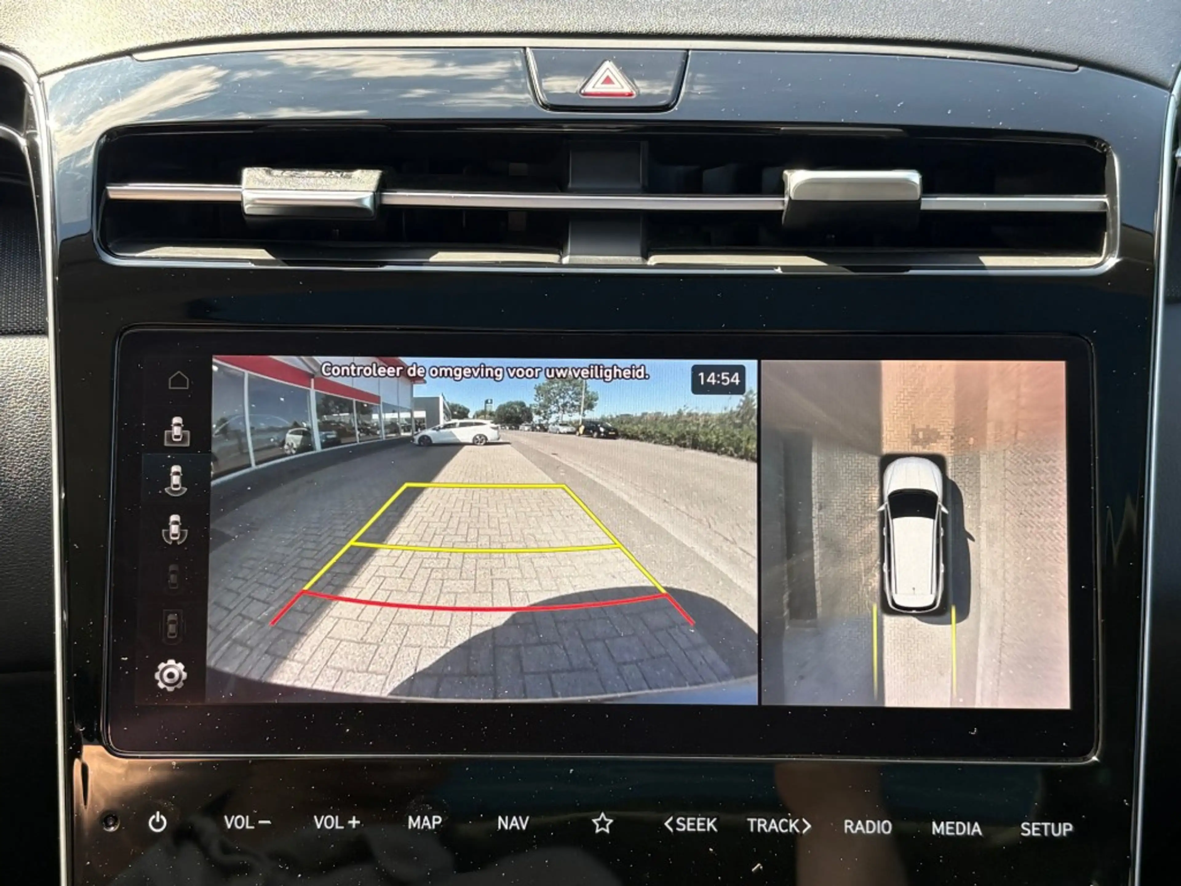 Hyundai TUCSON 1.6 T-GDI AUT. PHEV 4WD 265PK PANO-DAK LEER NAVI C — photo 8