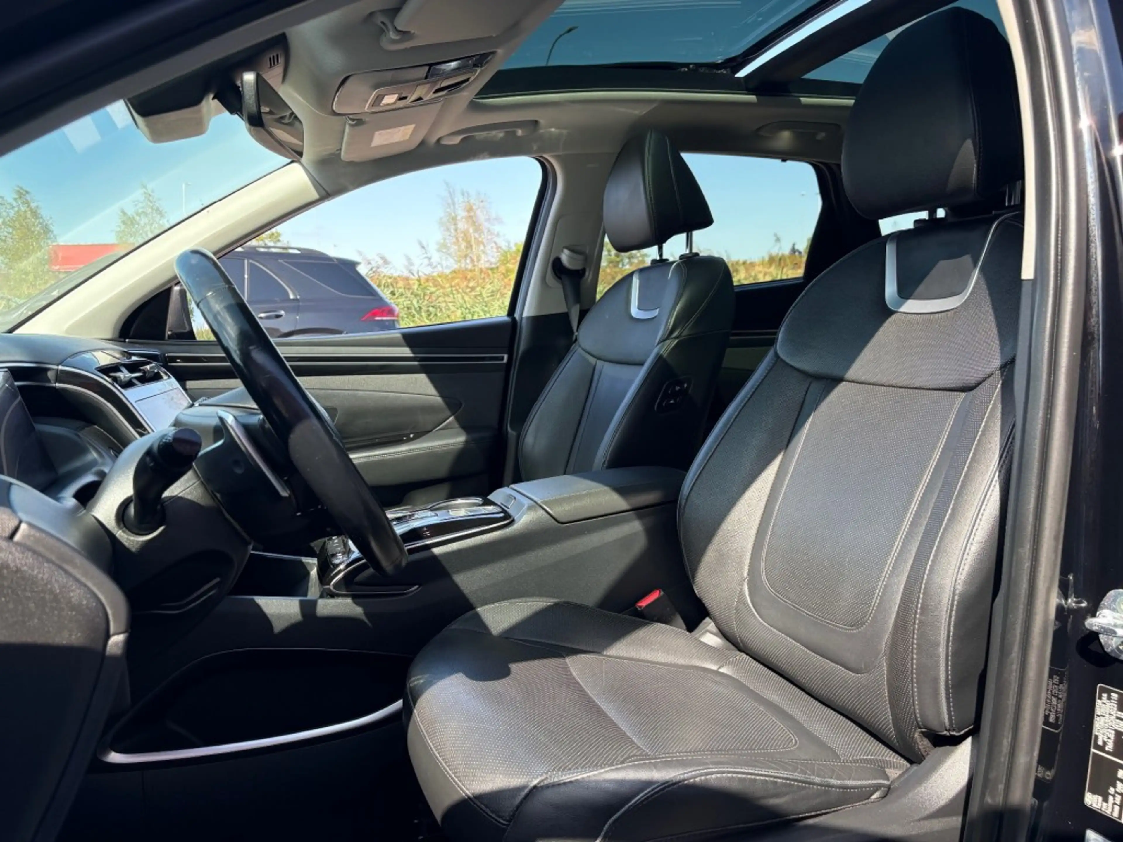 Hyundai TUCSON 1.6 T-GDI AUT. PHEV 4WD 265PK PANO-DAK LEER NAVI C — photo 5