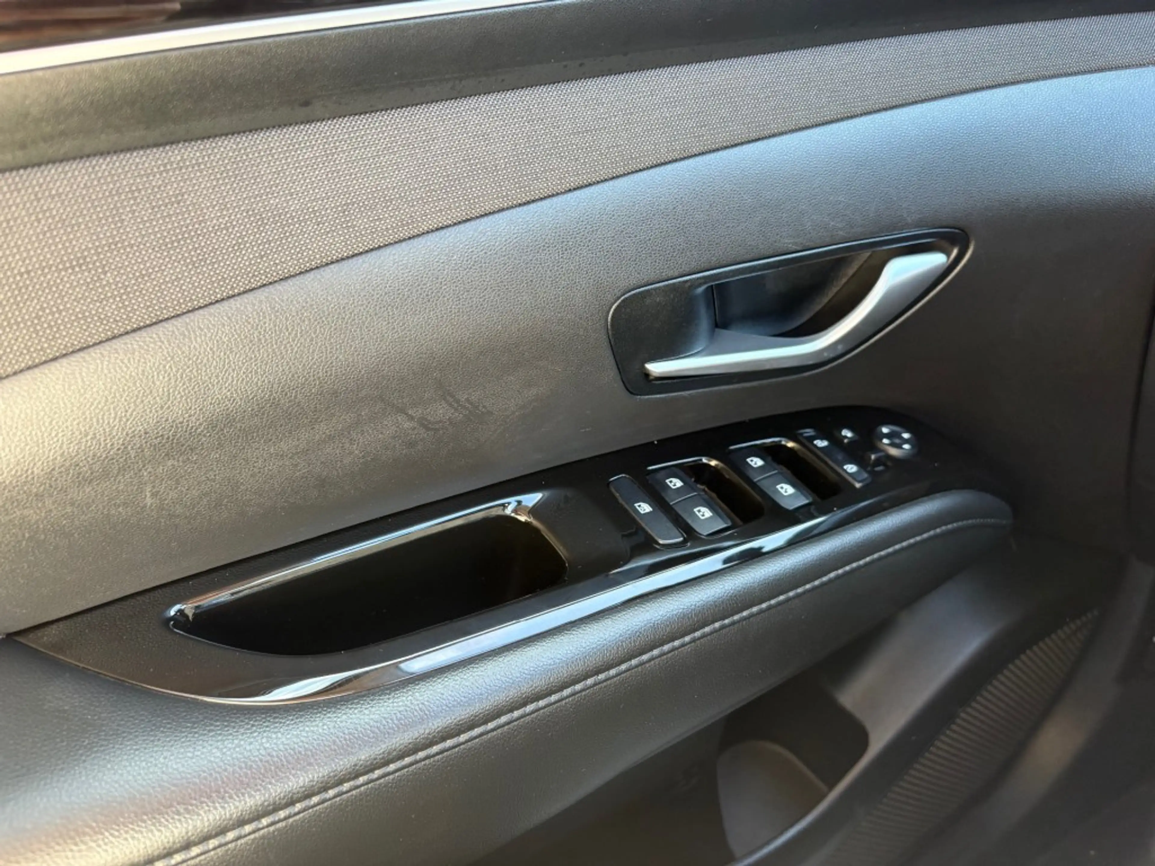 Hyundai TUCSON 1.6 T-GDI AUT. PHEV 4WD 265PK PANO-DAK LEER NAVI C — photo 18