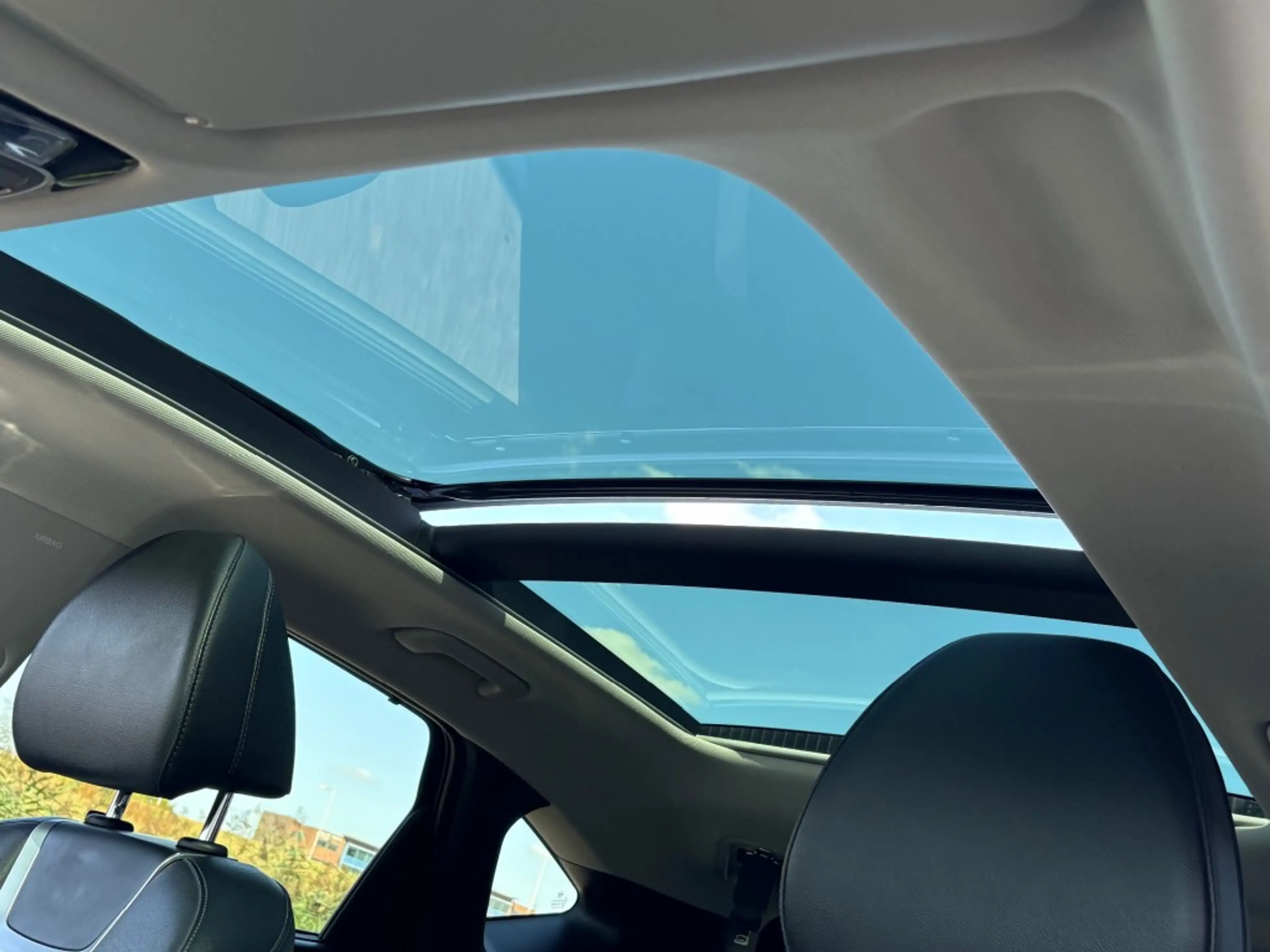 Hyundai TUCSON 1.6 T-GDI AUT. PHEV 4WD 265PK PANO-DAK LEER NAVI C — photo 10
