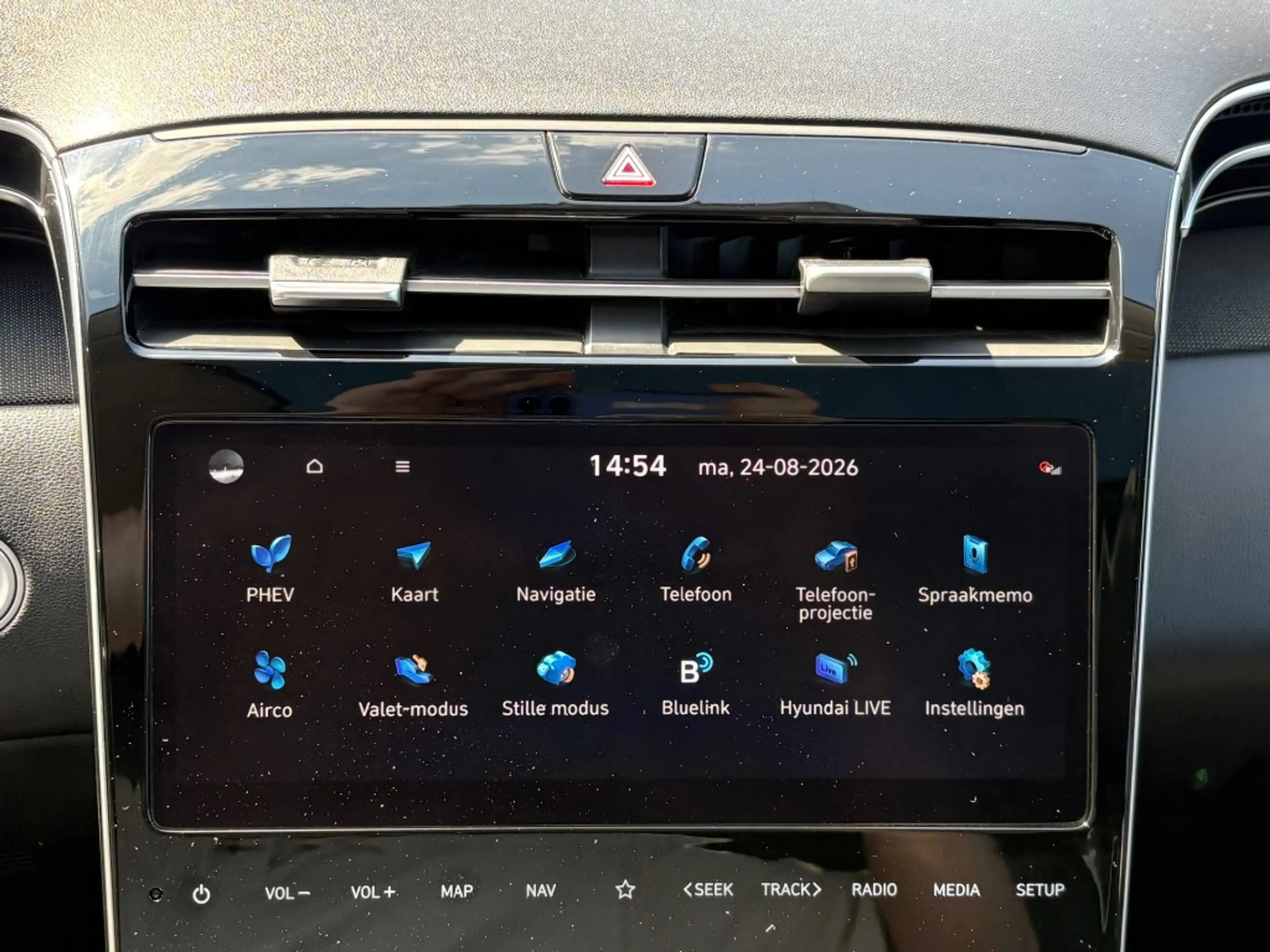Hyundai TUCSON 1.6 T-GDI AUT. PHEV 4WD 265PK PANO-DAK LEER NAVI C — photo 9
