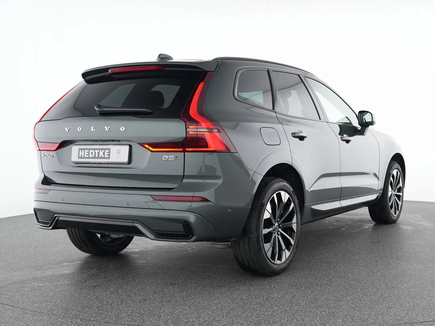 Volvo XC60 B5 AWD Ultra Dark - 20% Nachlass + Luftfahr - 2