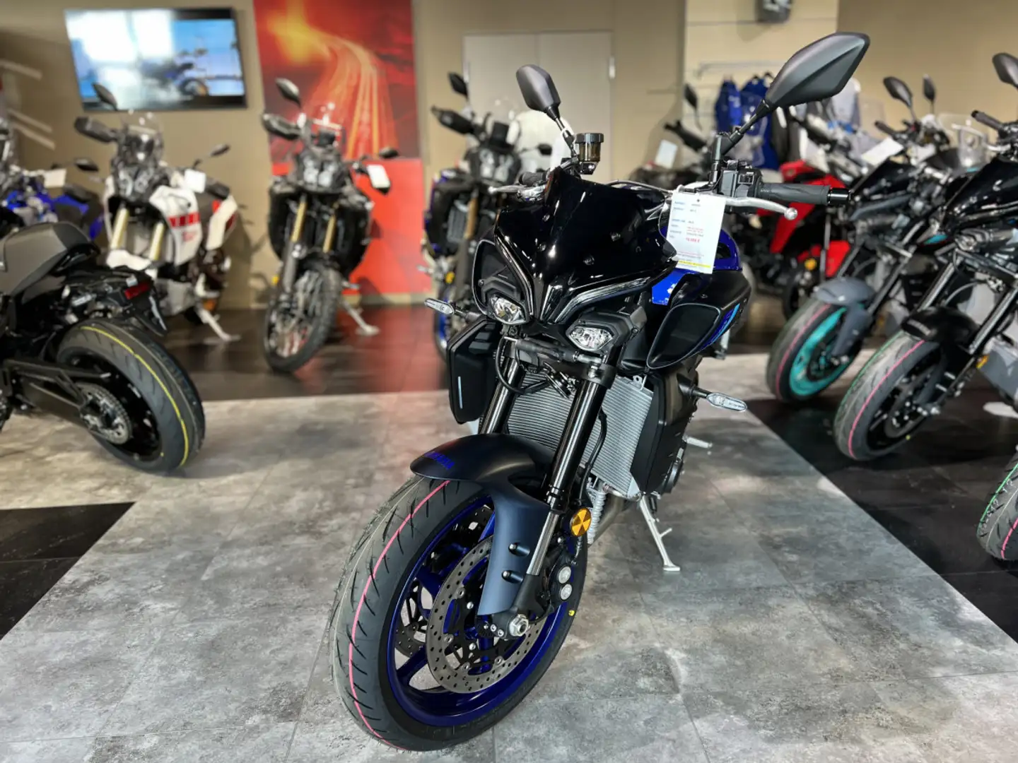 Yamaha MT-10 Pack Sport 2175€ Offert Синій - 2