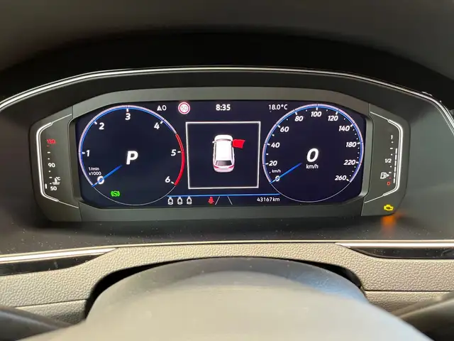 Volkswagen Passat view 12