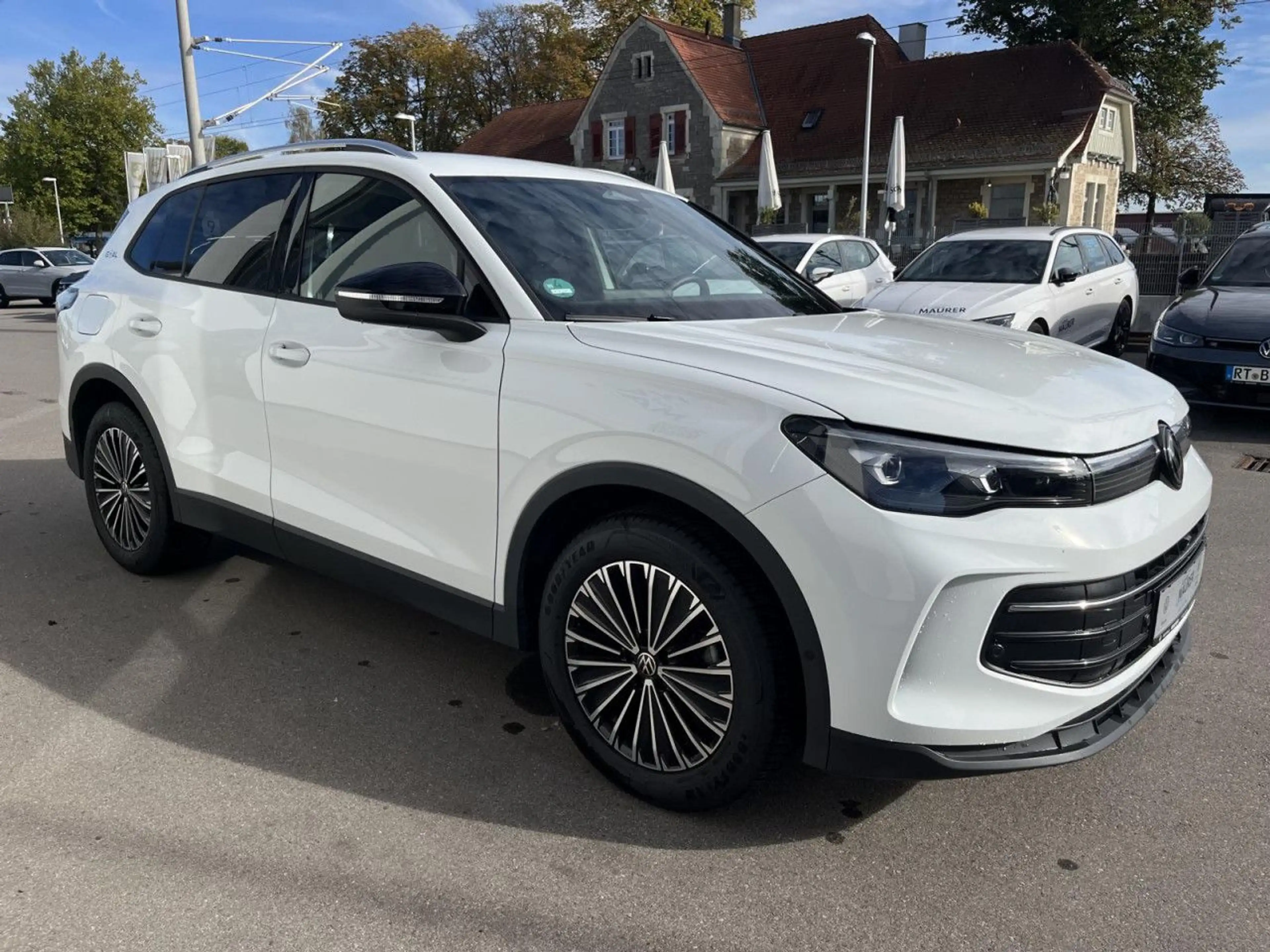 Volkswagen Tiguan Goal 1,5 eTSI DSG AHK ACC LED Matrix Navi — photo 4