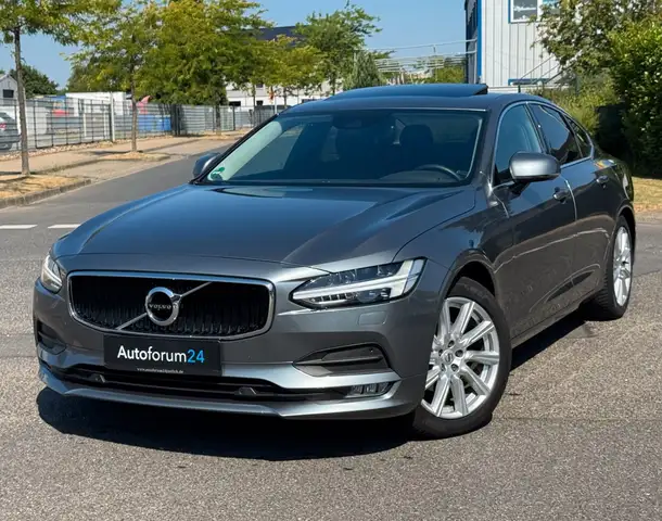 Volvo S90 Lim. Momentum*Garantie*Autom*Panorama*Leder*