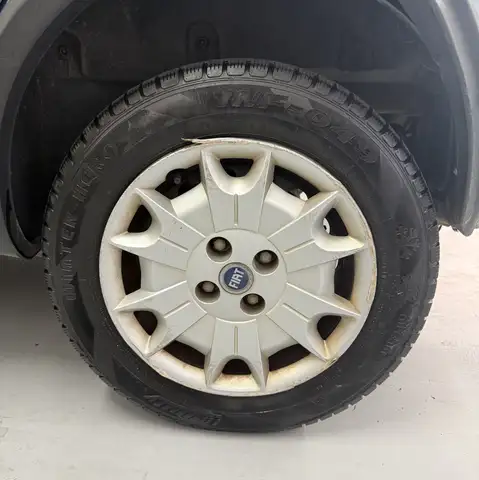 Fiat Panda view 11