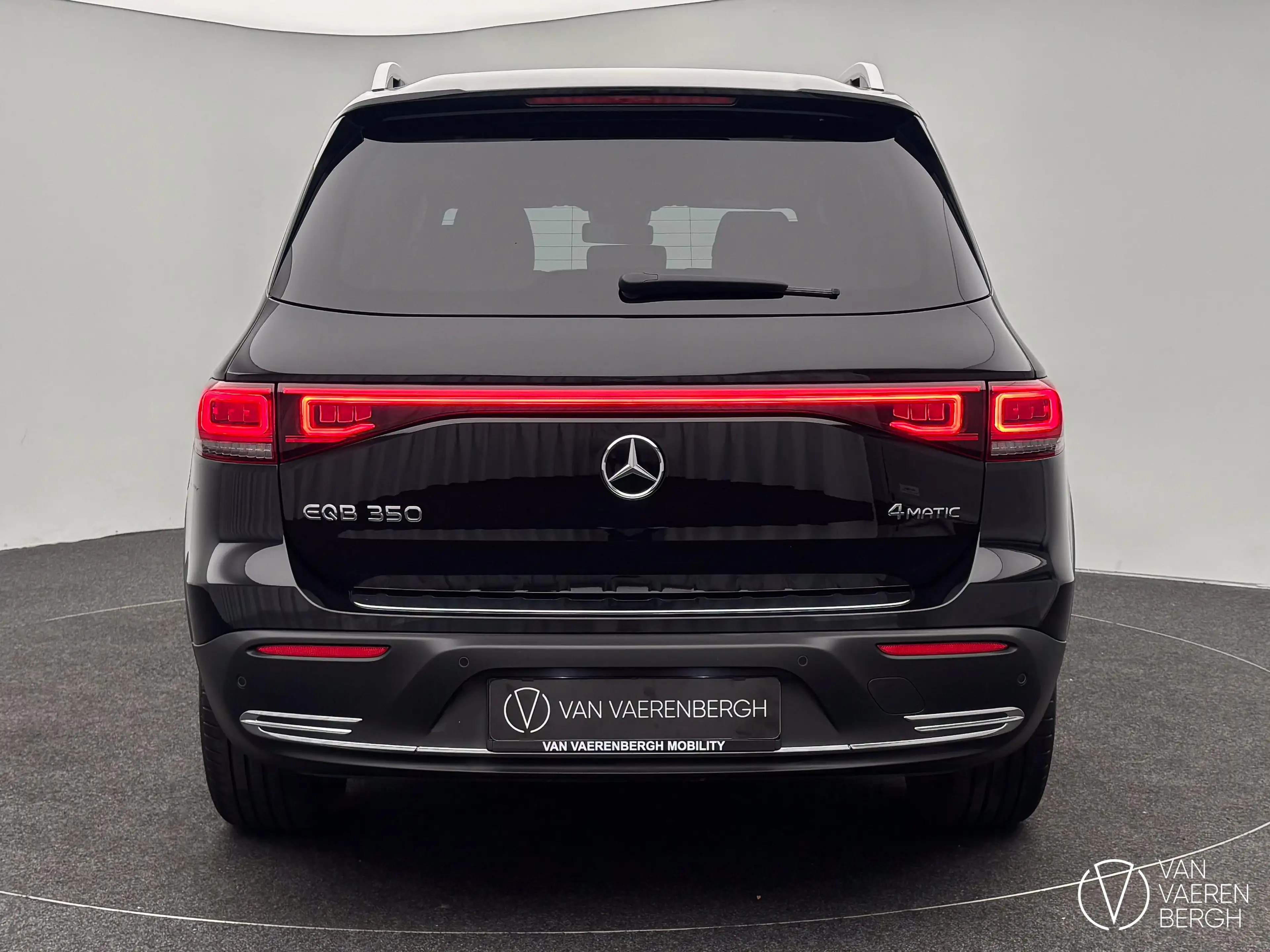 Mercedes-Benz EQB 350 350 4MATIC — photo 7