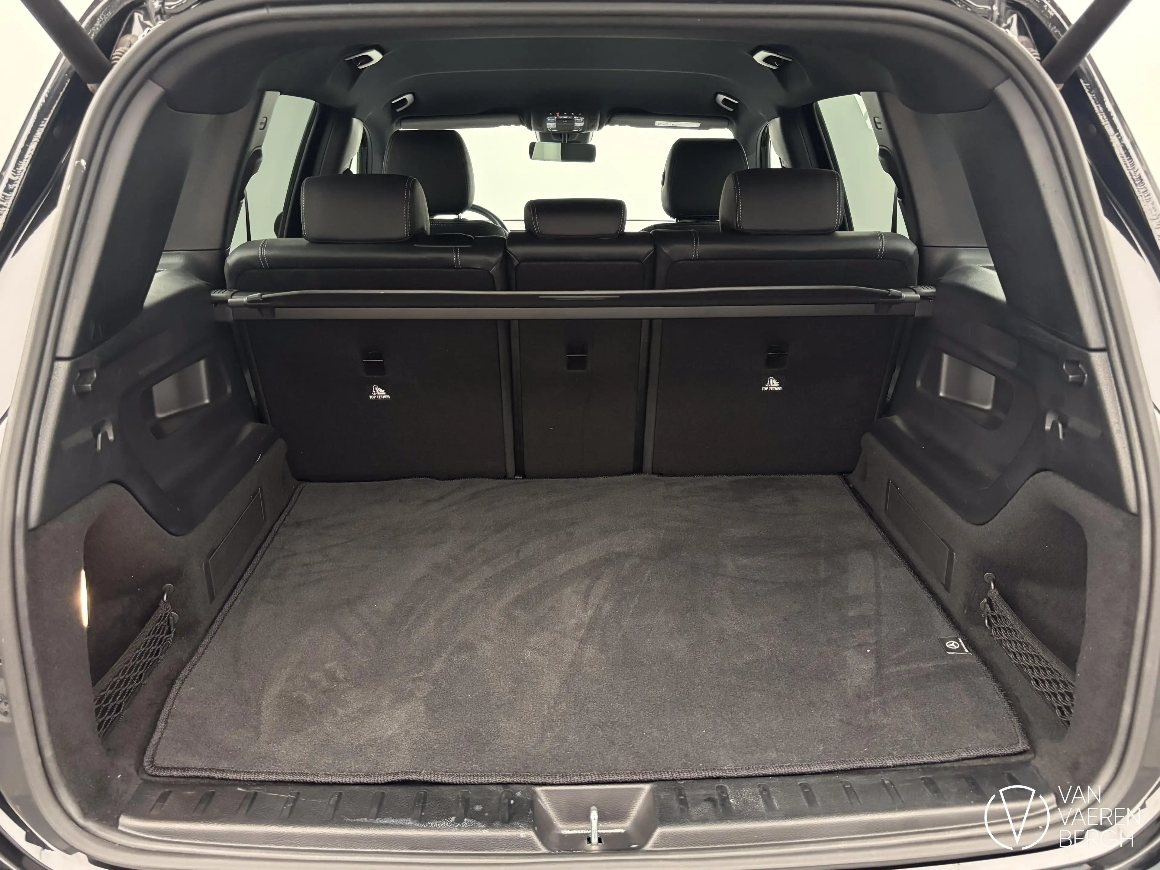 Mercedes-Benz EQB 350 350 4MATIC — photo 14