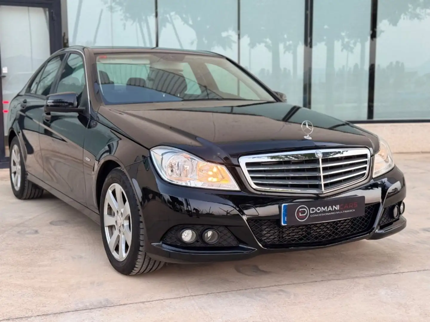 Mercedes-Benz C 180 BE 7G Negro - 2
