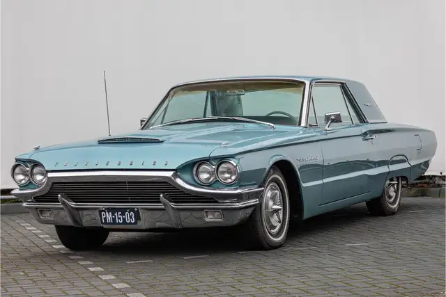 Ford Thunderbird 390 CI