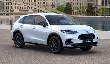 2.0i e:HEV 2WD Sport